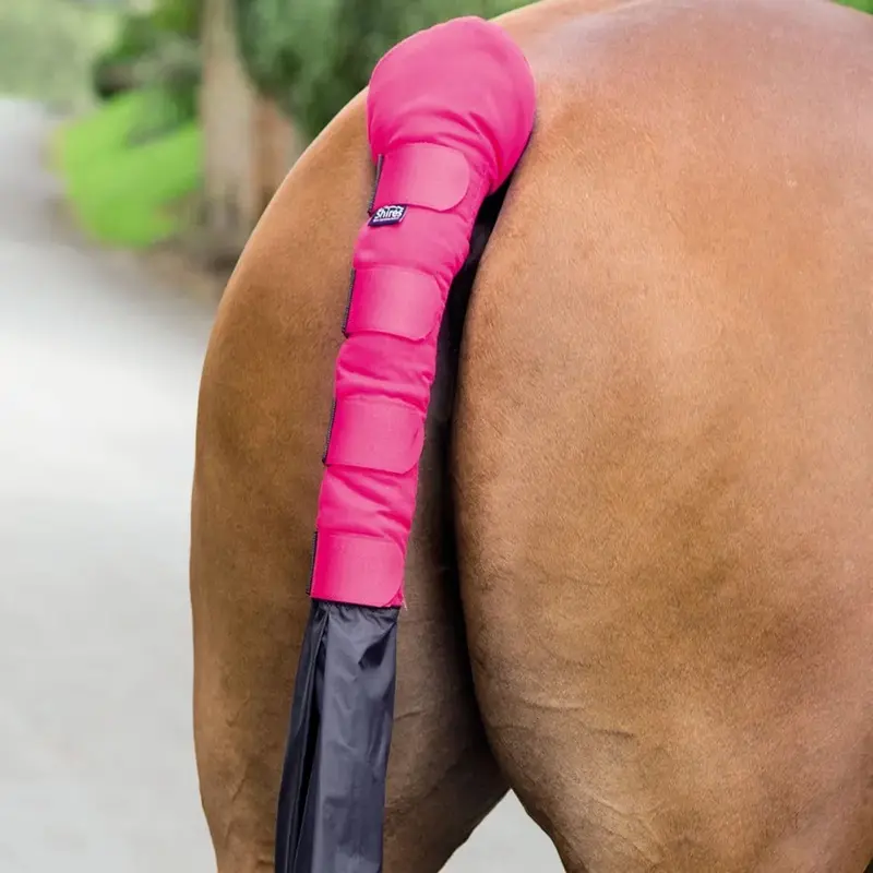 Arma Unisex Pink Padded Tail Guard With Bag
