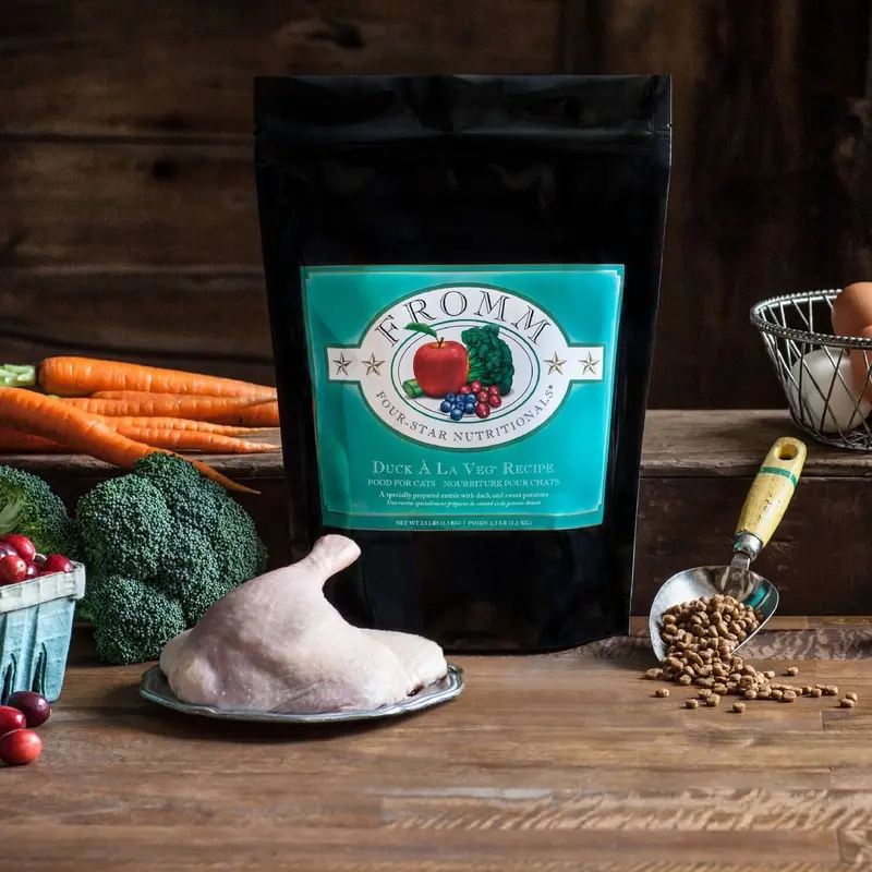 Fromm Four-Star Dry Cat Food - Duck  La Veg - 10lb Bag