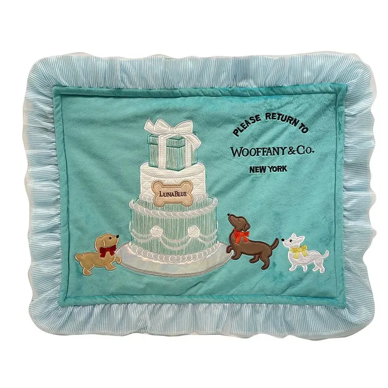 Wooffany & Co. Pawty Cake Mat Dog Bed